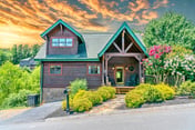 Pigeon Forge • Dollywood • Hot Tub • Sleeps 12