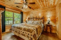 Bear Views | Hot Tub | Fireplace | Easy Access - Image 5