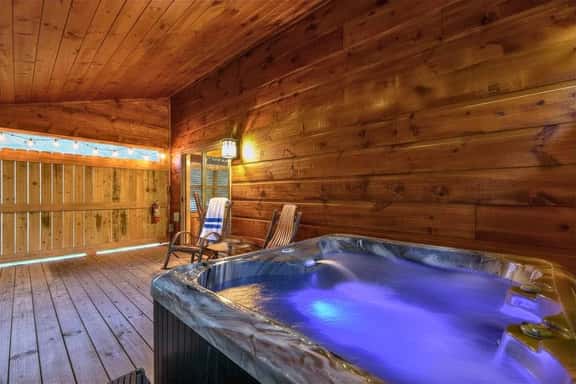 Gatlinburg Cabin • Hot Tub • Arcade • Bear Views - Image 1
