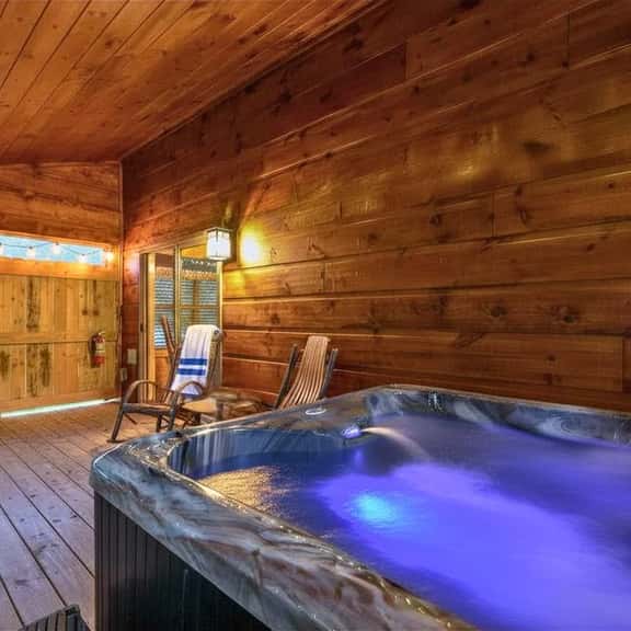 Gatlinburg Cabin • Hot Tub • Arcade • Bear Views - Image 1