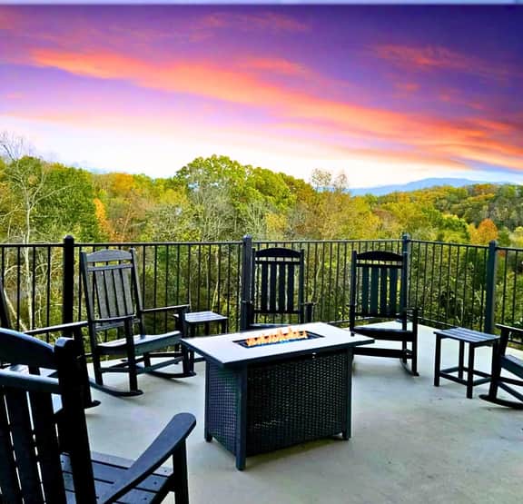 Heated Pool-Mtn View-Game Loft-Waterpark-Sleeps 20 - Image 2