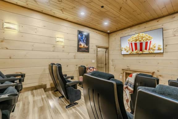 Sleep 36 · Mega-Lodge w/ Indoor Pool & Mtn View - Image 5